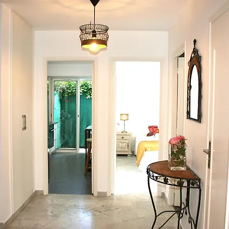 Rez De Jardin En Bord De كانيو سور مير
