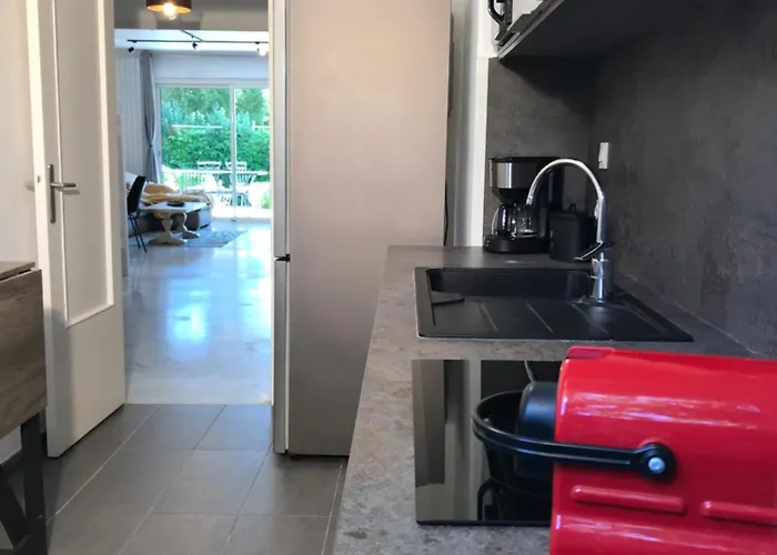 Appartement Rez De Jardin En Bord De Cagnes-sur-Mer