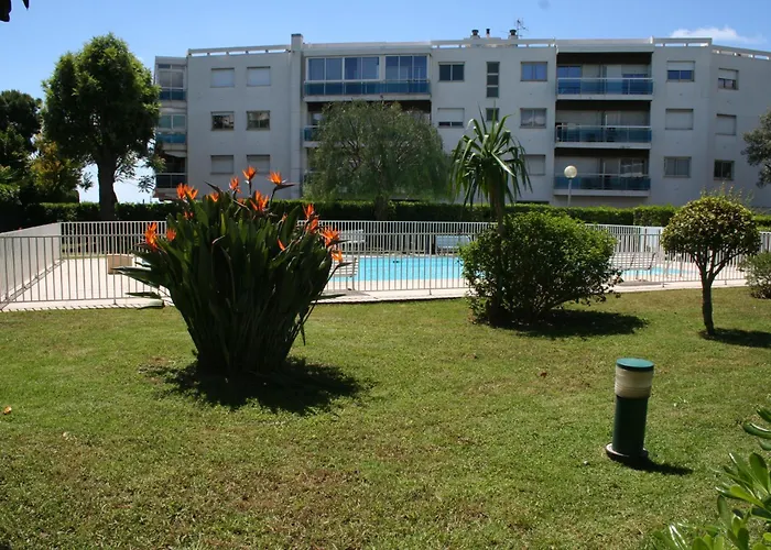Appartement Rez De Jardin En Bord De Cagnes-sur-Mer